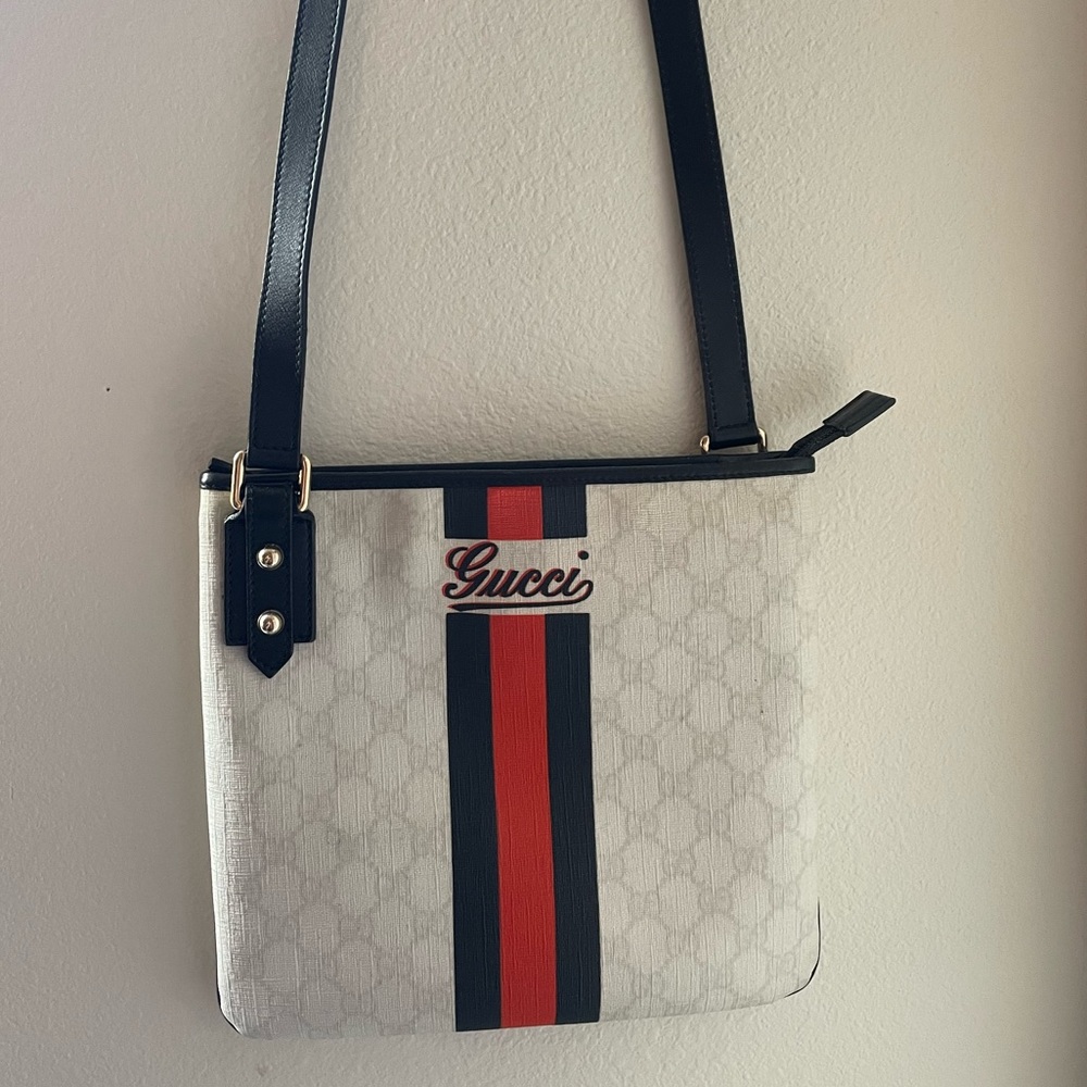 Gucci crossbody